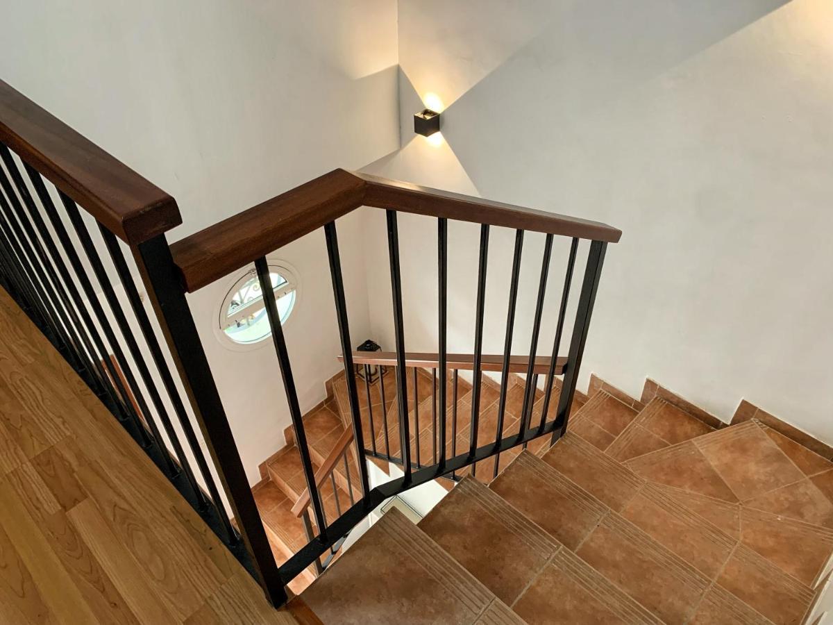 Ronko House El Ronquillo Βίλα Εξωτερικό φωτογραφία